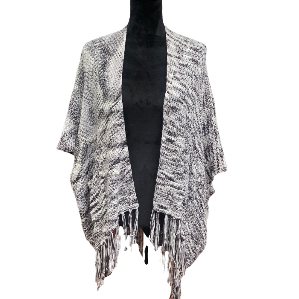 Lauren Michelle Soft Gray Sweater Wrap Poncho Shrug size Large